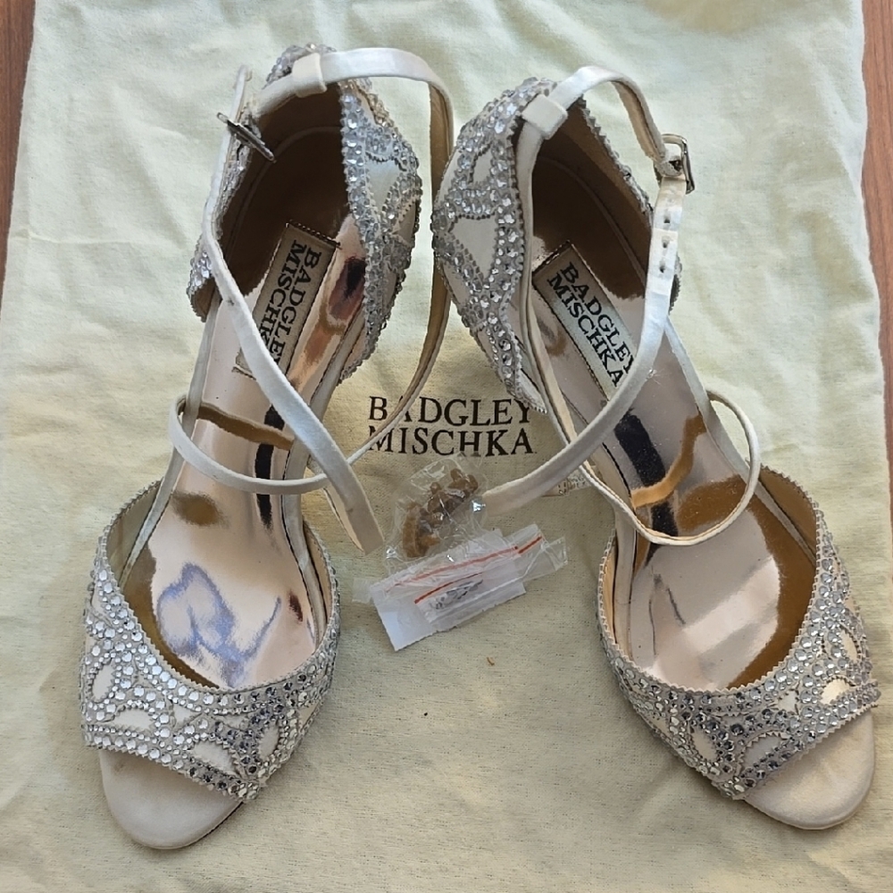 Badgley Mischka Silver Cream Heels with Rhinestone Straps